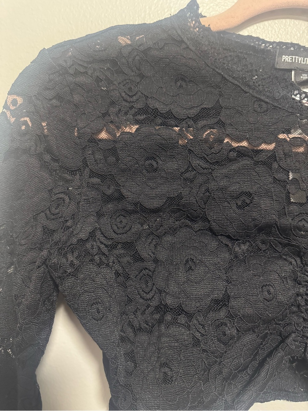 Pretty Little Thing BLACK Romantic Gothic LACE EXTREME CROP LONG SLEEVE TOP - Picture 10 of 11